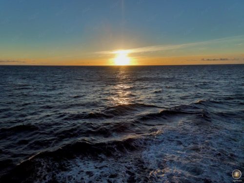 Sonnenuntergang in der Drake Passage Antarktisreise mit der Sea Spirit